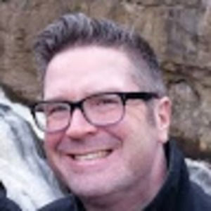 Meet your Posher, Eric